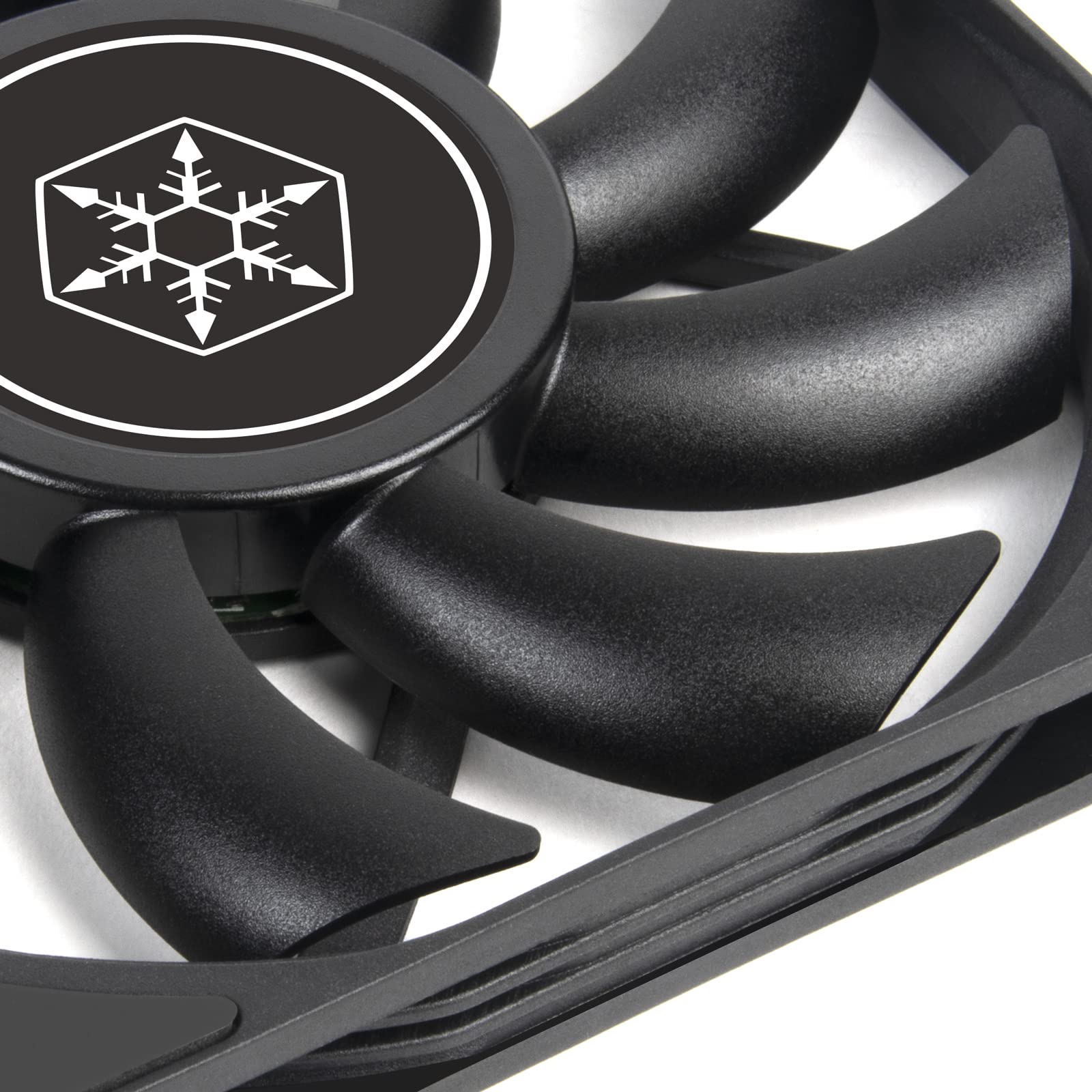 SilverStone SilverStone Technology Air Slimmer 120mm Slim Fan Full-Range PWM Enhanced Performance Black SST-AS120B - View 4 of 5