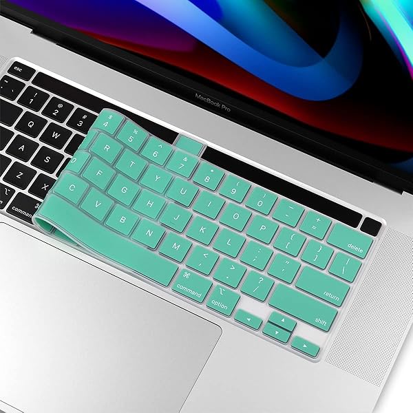 Batianda Batianda Light Green Gradient Silicone Keyboard Cover for MacBook Pro 13 M1 M2 2022 2020 A2338 A2289 A2251 2019 A2141 Model - View 6 of 7