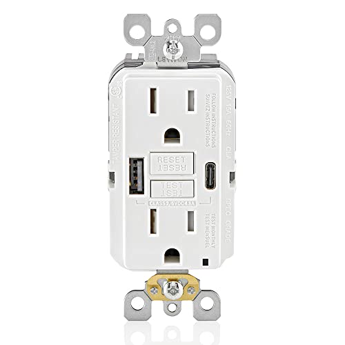 Leviton Leviton GUAC1-W 15A SmartlockPro GFCI with USB Charger for Smartphones & Tablets