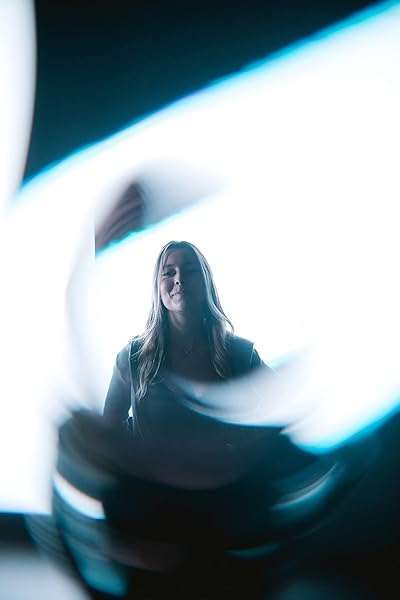 CREATOR FX Creator FX Tunnel Vision Lens Filter - Special Effects for 82mm, 77mm, 72mm, 67mm Cameras - View 7 of 9