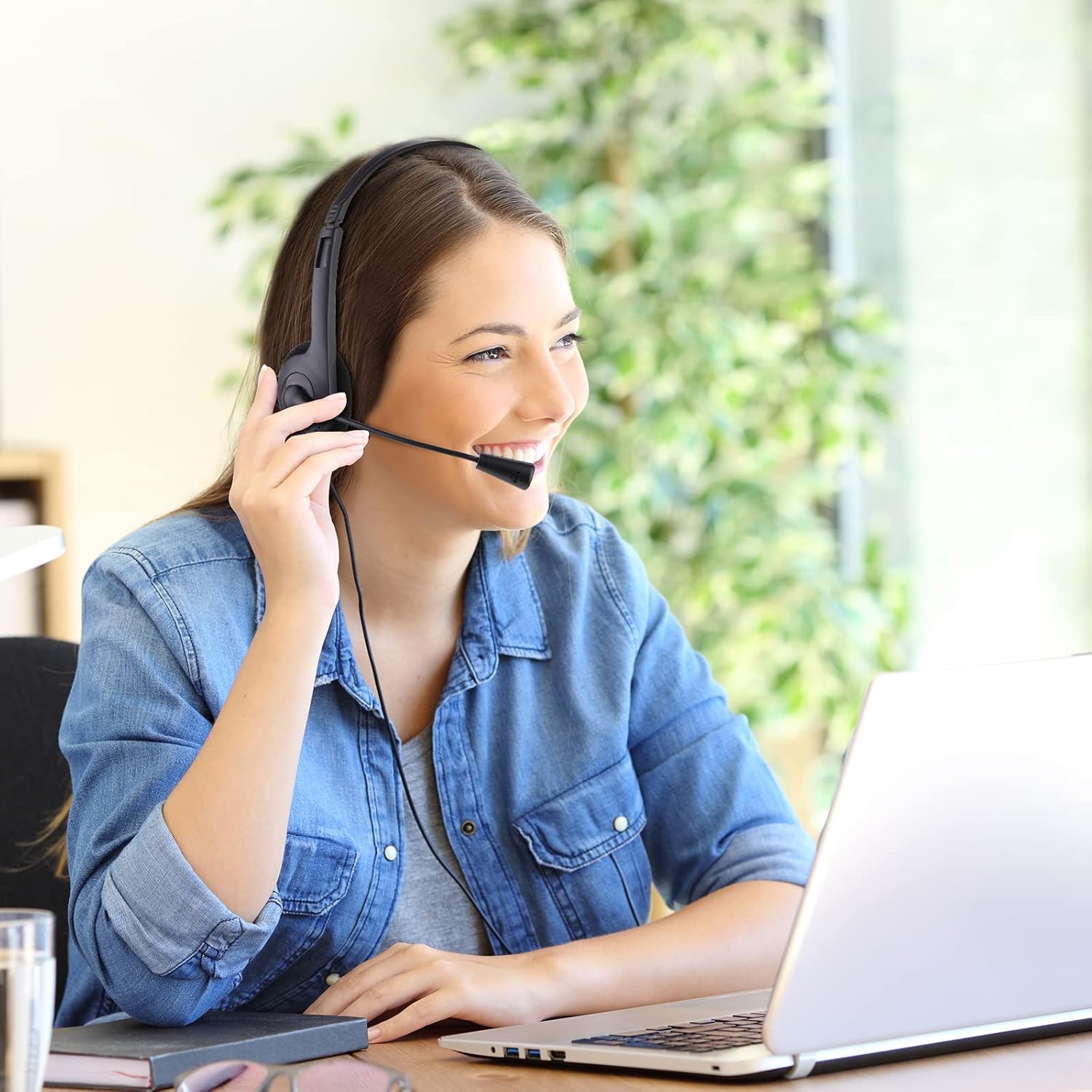 Yunsailing Yunsailing 30 Pack Classroom Headphones with Microphone Lightweight Adjustable Earphones for Kids School Use 3.5 mm Jack Bulk Set - View 6 of 6