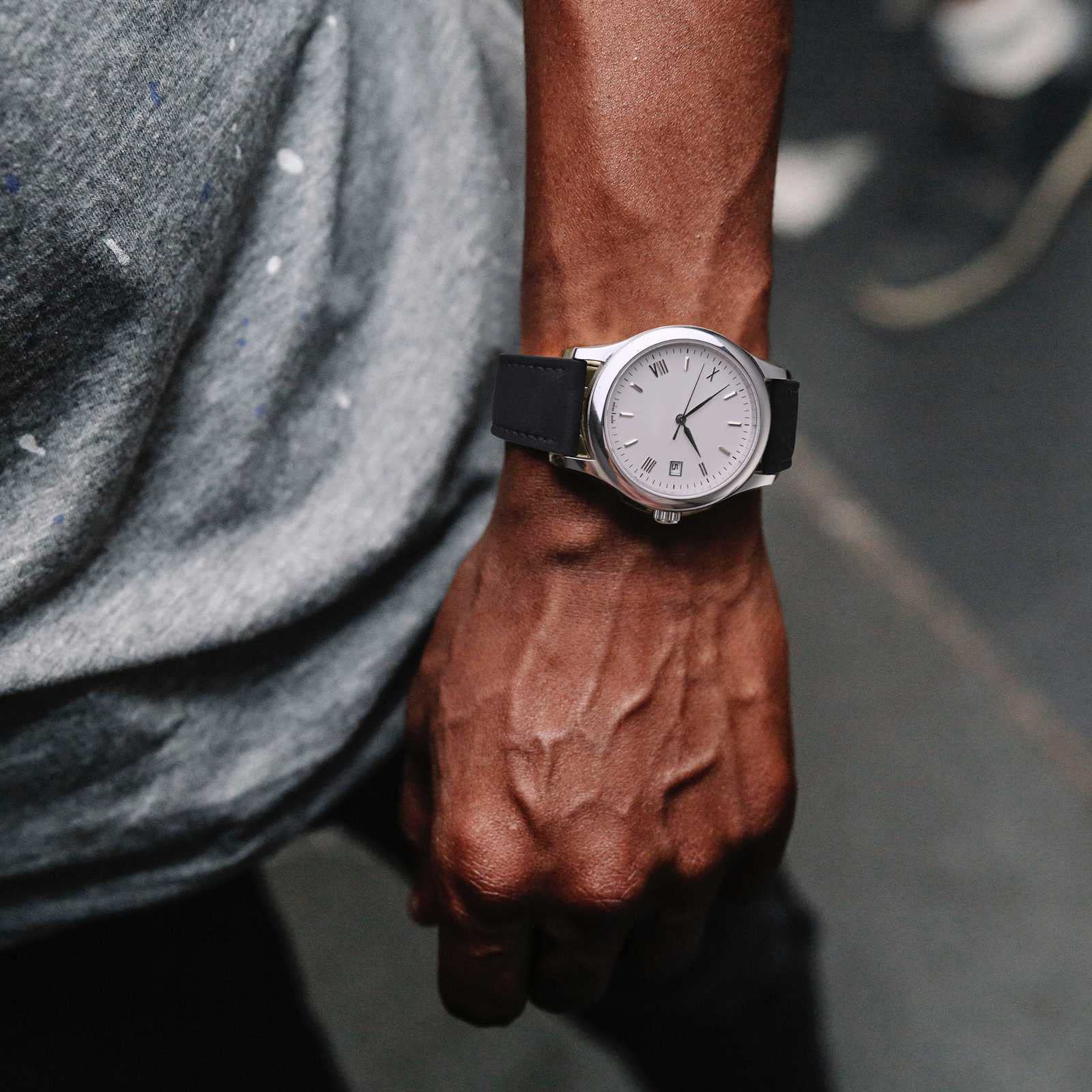 WOCCI 20mm Retro Leather Watch Band for Men and Women, Quick Release Replacement Strap with Black Buckle (Black) - View 6 of 9