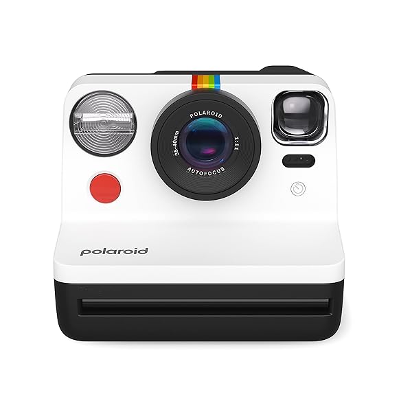 Polaroid Polaroid Now 2nd Gen I-Type Instant Film Camera - Black & White (9072) Review & Features - View 2 of 9