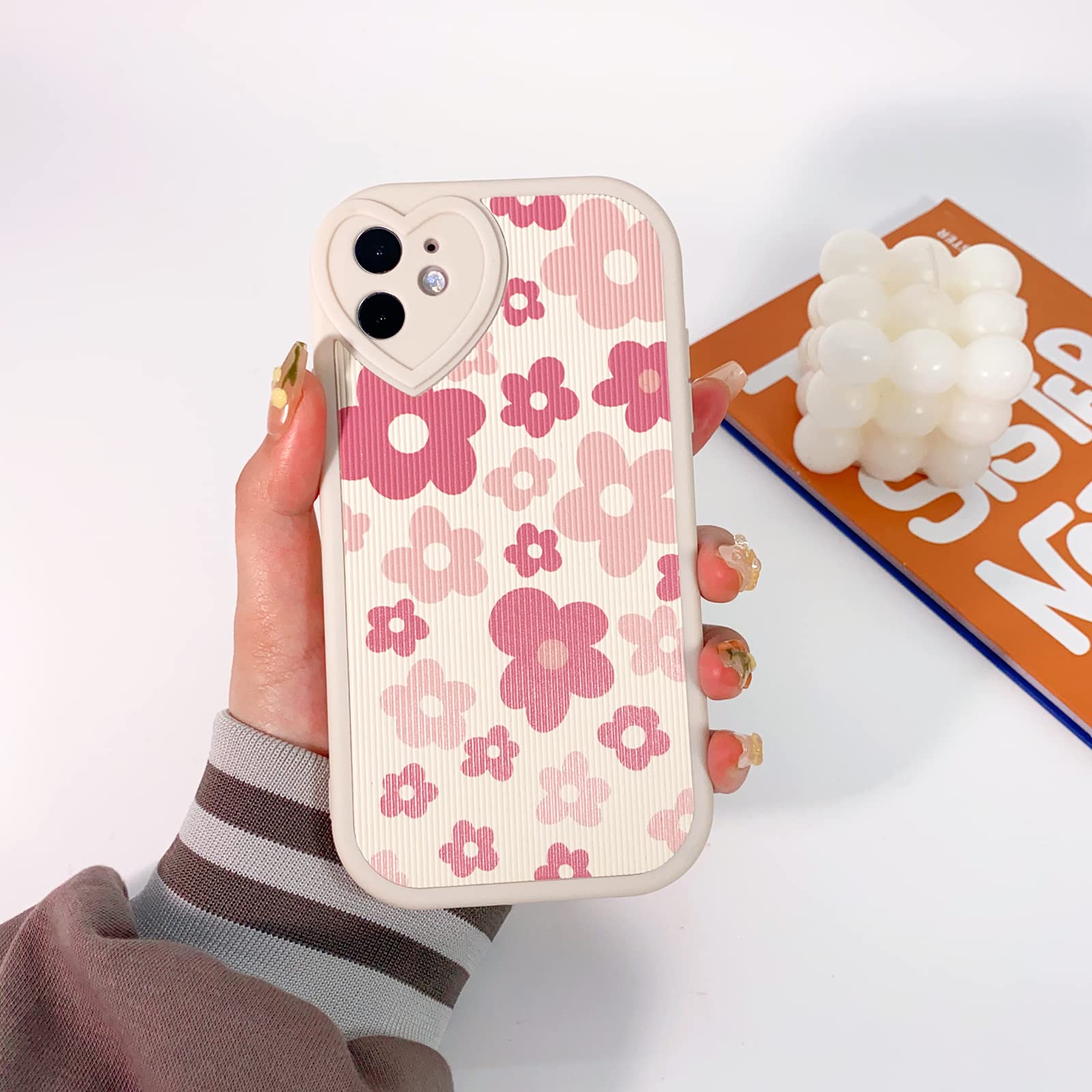 Lovmooful - View 3 of 6