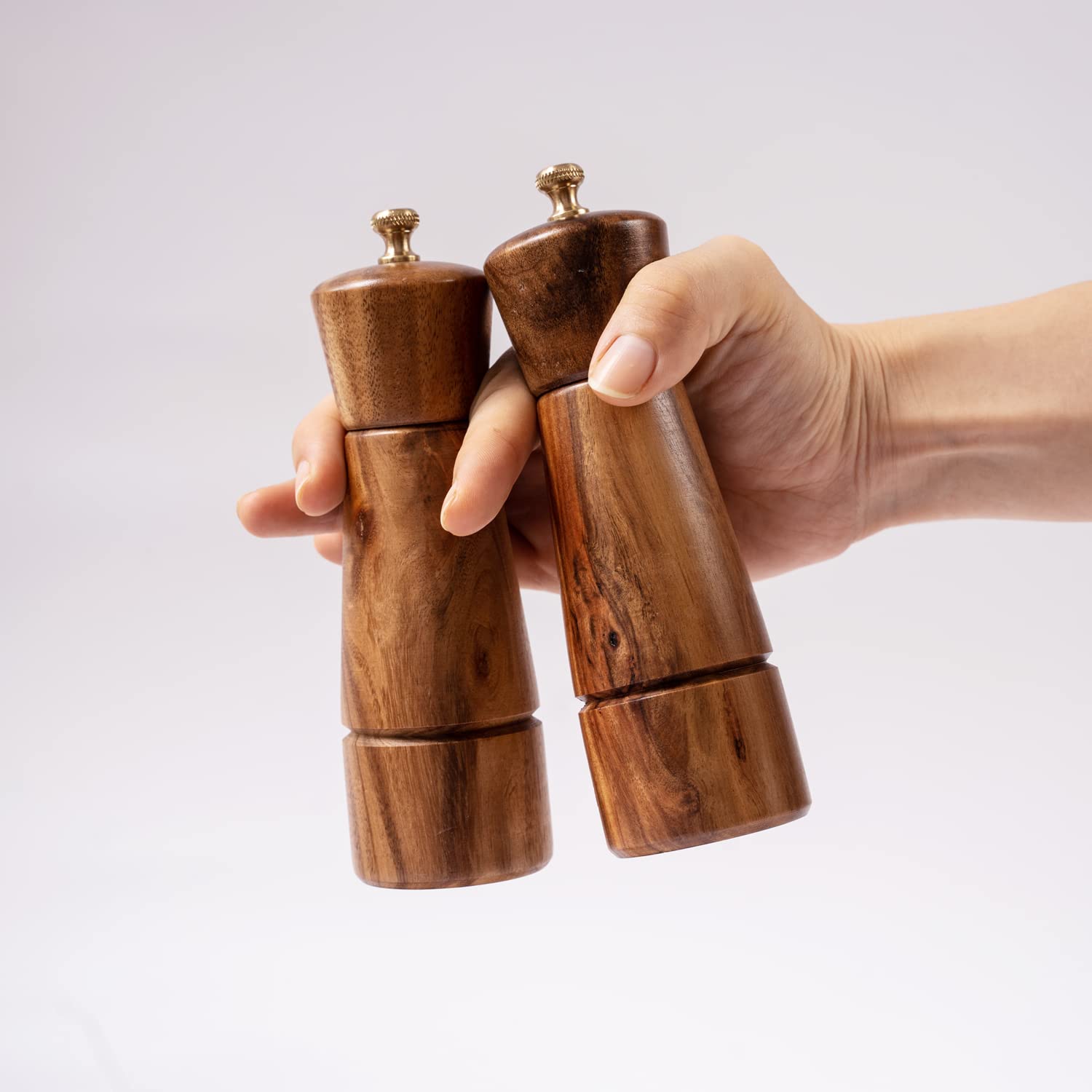 DeroTeno DeroTeno Adjustable Salt and Pepper Grinder Set with Tray Stainless Steel and Acacia Wood 16.5 cm Height Perfect for Kitchen Use - View 3 of 9