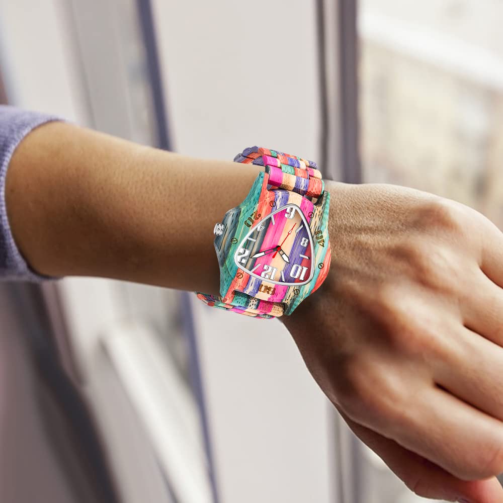 Dentily Dentily Men's Handmade Wooden Triangle Analog Quartz Watch Classic Wood Watches for Men - View 7 of 7