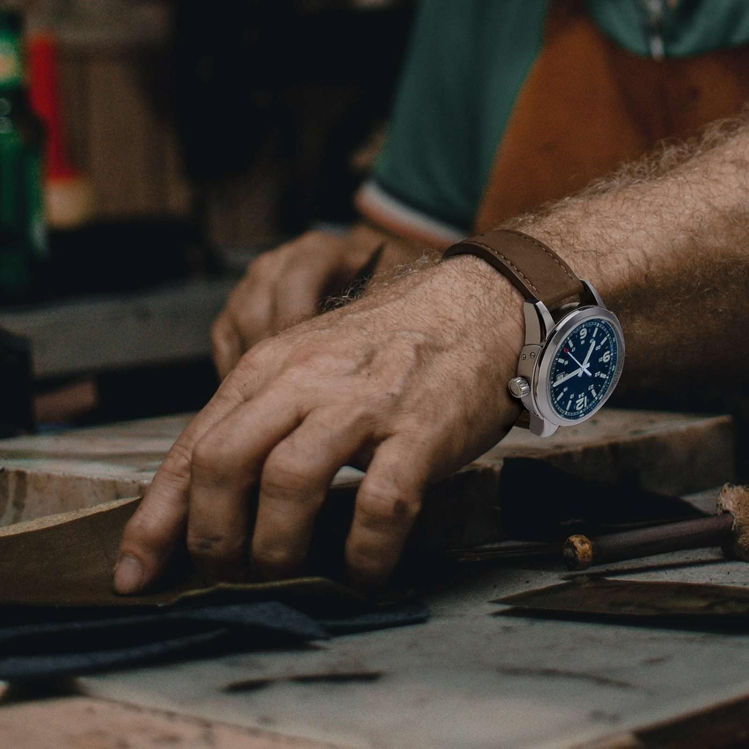 WOCCI WOCCI 21mm Retro Leather Watch Band for Men and Women Quick Release Dark Brown Strap with Black Buckle - View 6 of 9