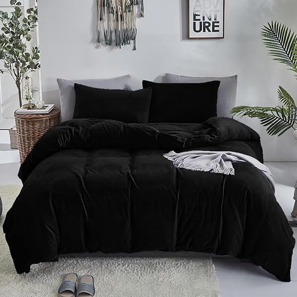 Luxlovery Luxlovery Black Velvet King Comforter Set Plush Fluffy Bedding Minimalist Dark Color Modern Winter Warm Flannel Quilt for King Bed