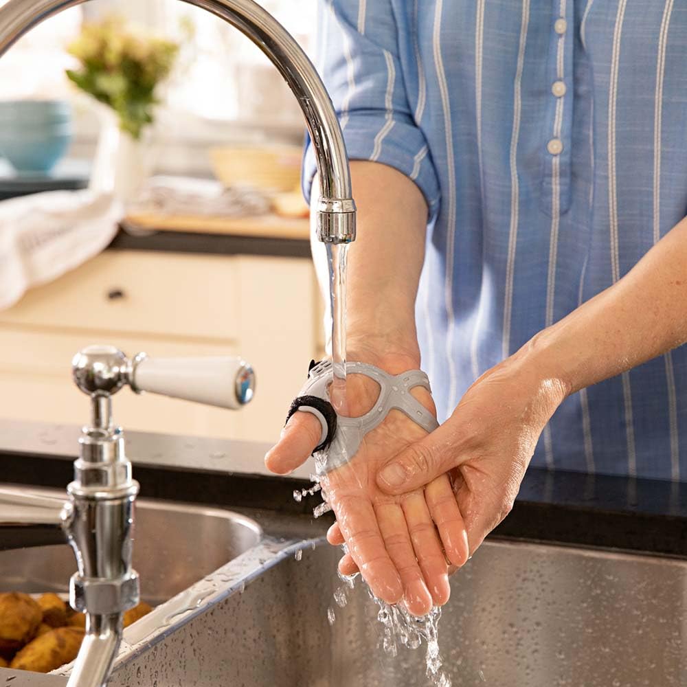 Actimove Actimove Professional Rhizo Forte Thumb Brace for Arthritis UCL Injuries Soft Tissue Support Post-Operative Immobilization Grey Right Small - View 5 of 5