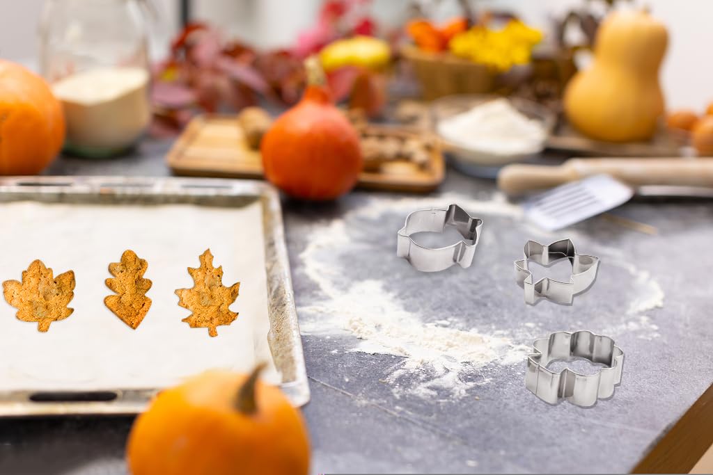 Hying Hying 6 PCS Fall Thanksgiving Cookie Cutters Set for Baking Autumn Maple Leaves Carrot Squirrel Molds for DIY Baking Decor - View 5 of 5