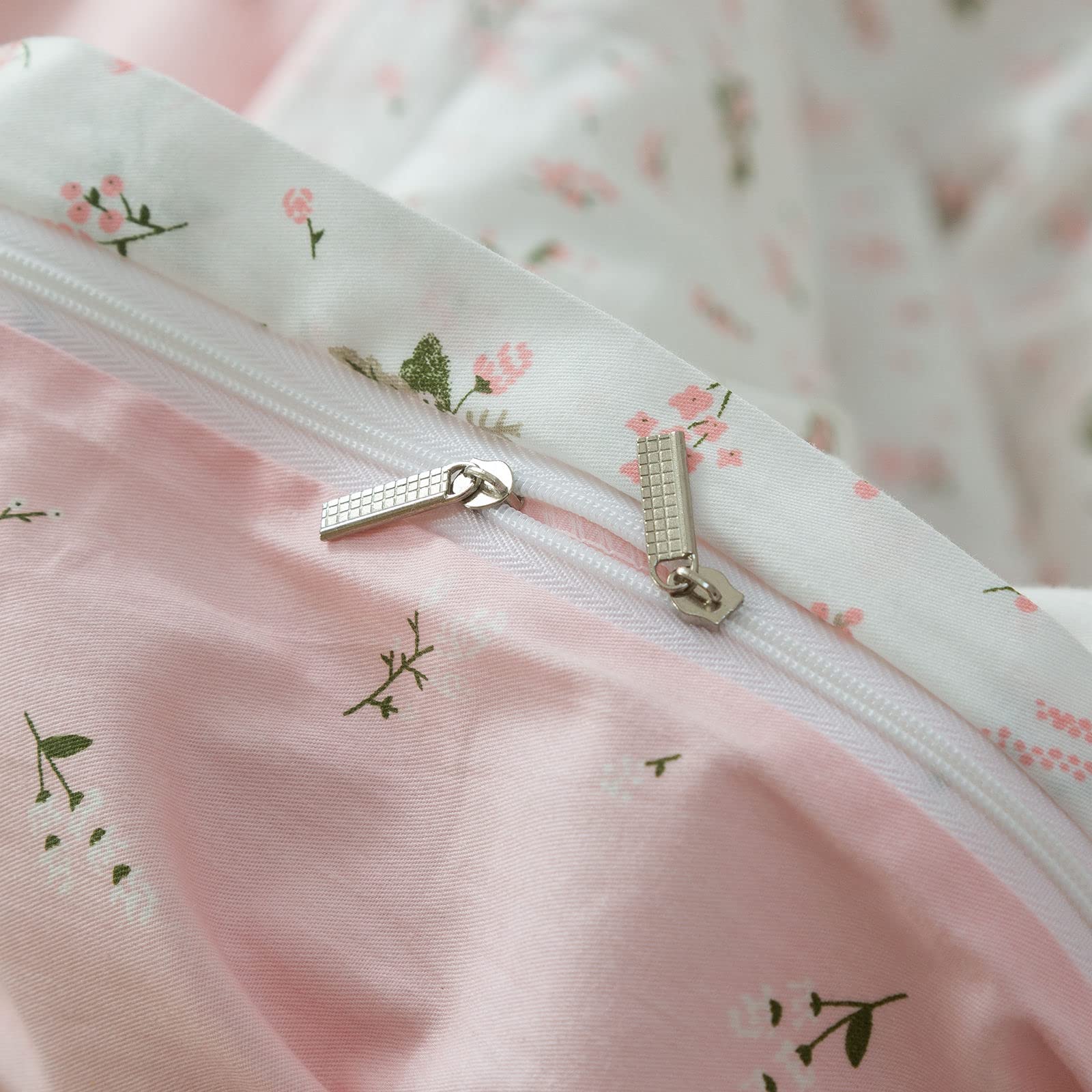 EAVD EAVD Vintage Floral Duvet Cover Full Size Cotton Pink Garden Bedding Set with Zipper and 2 Pillowcases for Chic Aesthetic Comfort - View 9 of 9