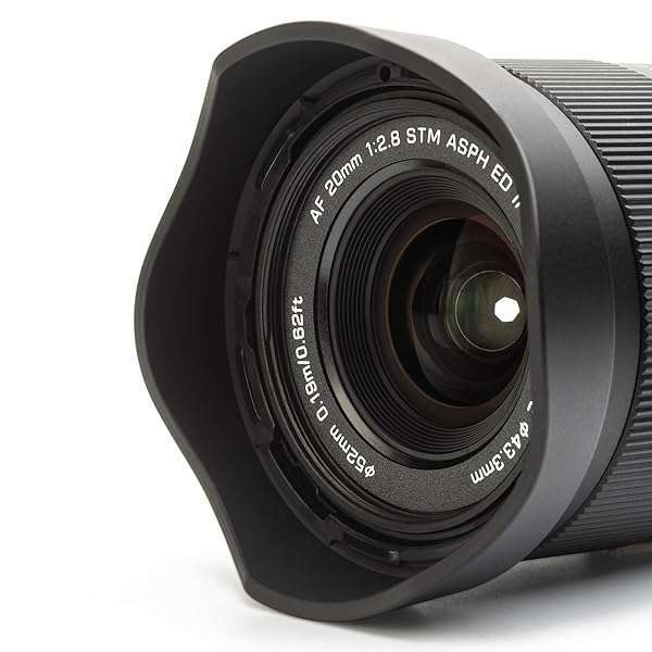 VILTROX VILTROX 20mm f/2.8 FE: Best Wide Angle AF Lens for Sony E-Mount Cameras - View 7 of 8