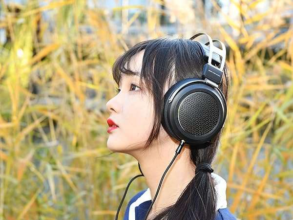 FiiO FIIO JadeAudio JT1 Studio Headphones: Hi-Res Gaming & Recording Headset with 50mm Drivers & Microphone - View 4 of 10