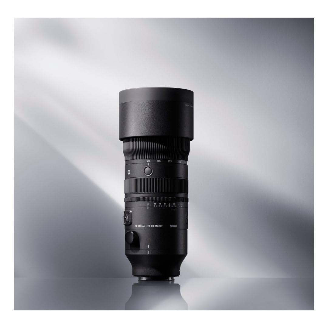 Sigma 70-200mm F2.8 DG DN OS Lens for Sony High Performance Photography Gear - View 6 of 7