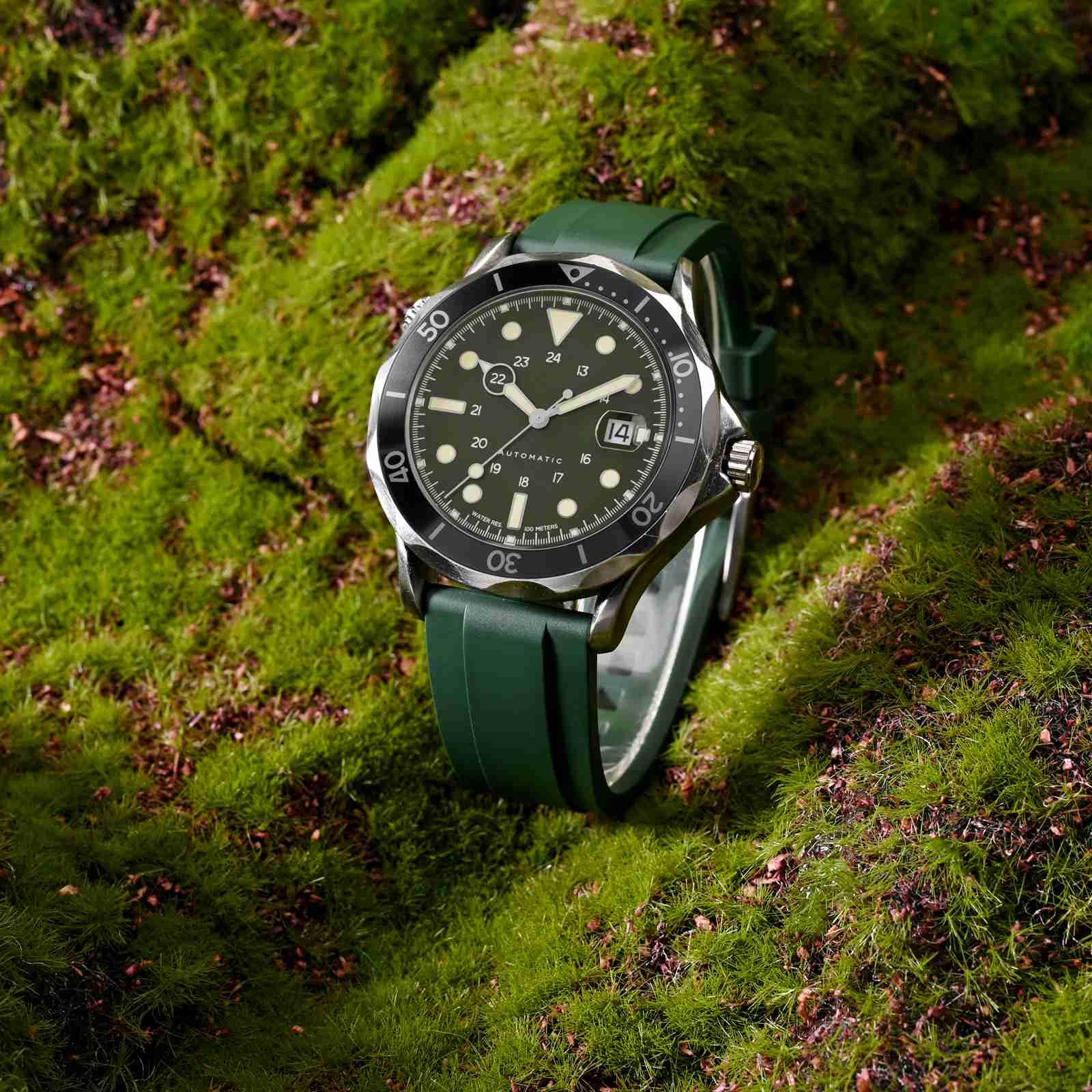 WOCCI WOCCI 22mm Hevea Watch Band FKM Rubber Quick Release Replacement Strap for Men Silver Buckle Green - View 6 of 9