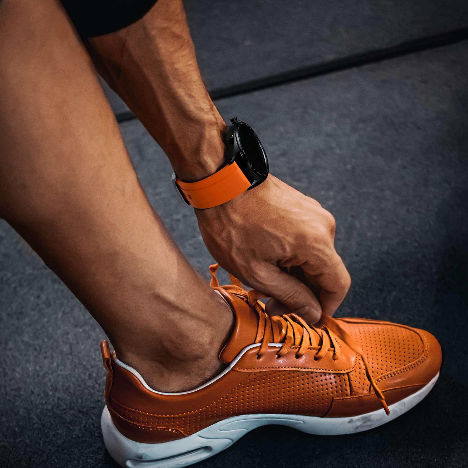 WOCCI WOCCI 24mm Hevea Watch Band FKM Rubber Quick Release Replacement Strap for Men Black Buckle Orange - View 7 of 9